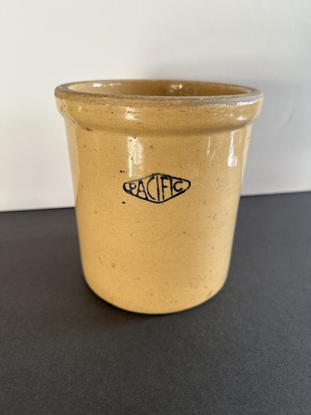 Pacific Stoneware Yellow Ware Crock