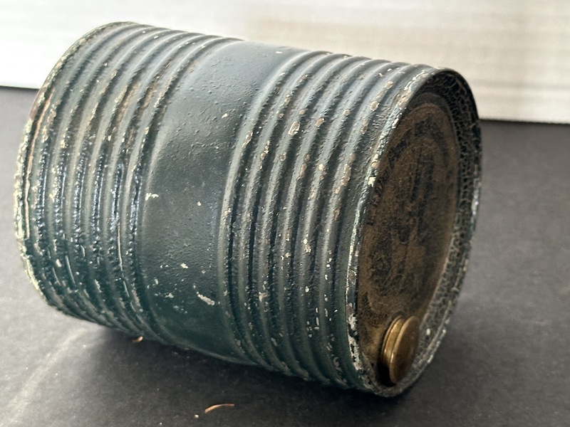 Dupont Smokeless Gun Powder Tin Great Paint Patina