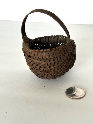 Unusual Mini Size Antique Ash Splint Fanny Basket