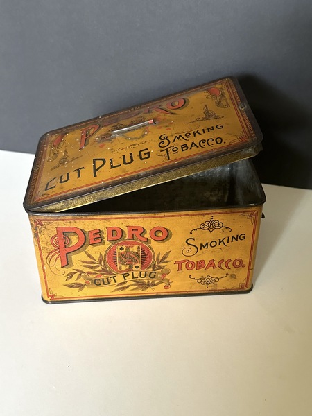 1910 Pedro Cut Plug Lunchpail Tobacco Tin