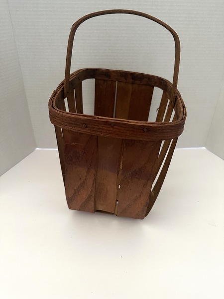 Early Ash Orchard Apple Basket New Hampshire