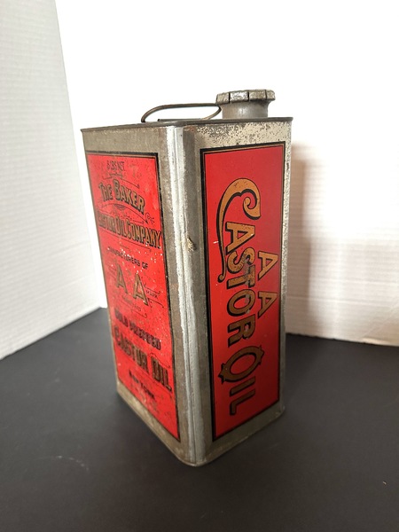 Early Paint Vintage Cond Bakers 8Lb Castor Oil Can