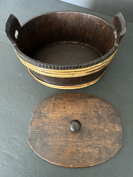 Exceptional 18thC Wooden Oval Lidded Banded Box