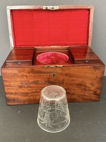 Period Mahogany Tea Caddy Great Glass Elegant