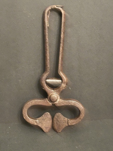 Pair of Vintage Vermont Iron Sugar Nippers