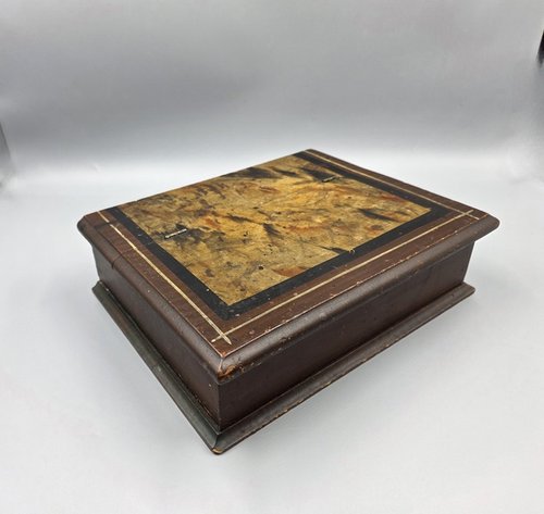 19th c. Dresser Box