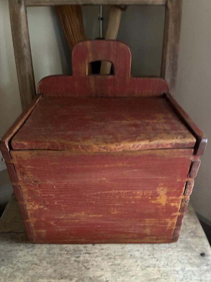 Early Wall Spice Box