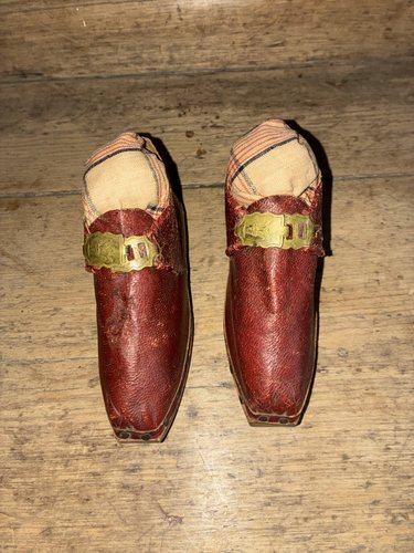19thc Child’s Shoes