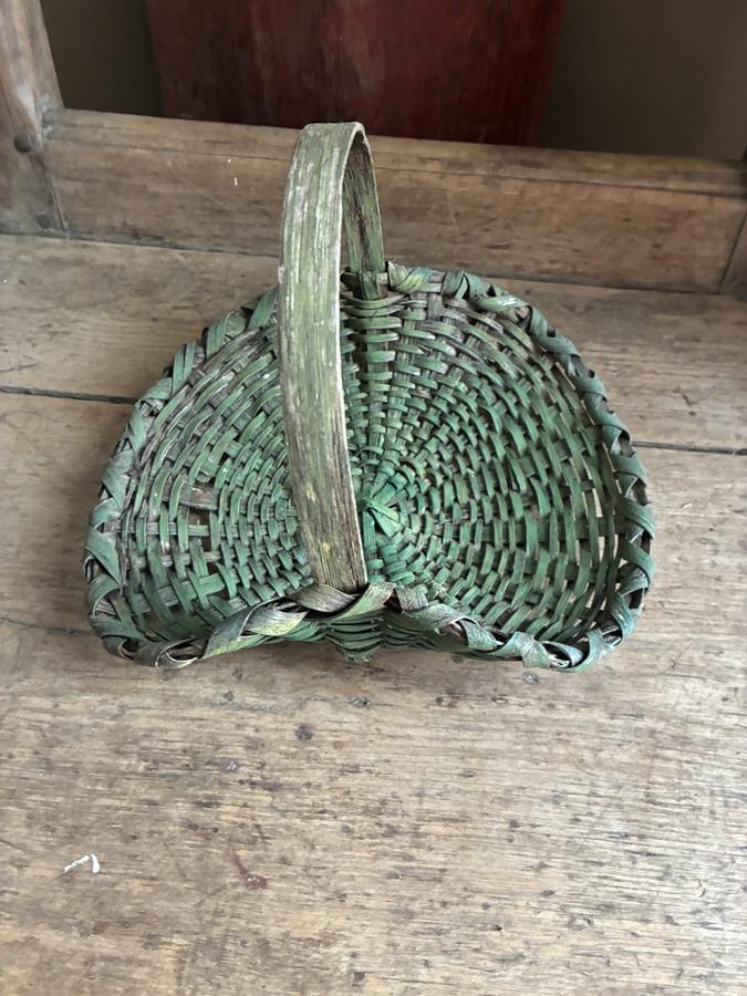 Diminutive splint basket in green paint