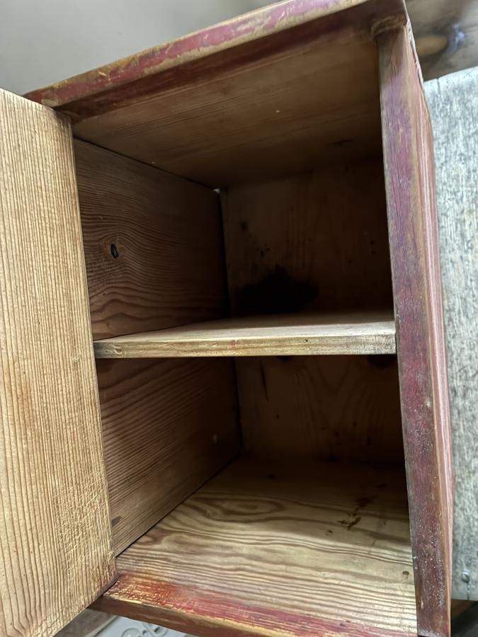 Early Wall Spice Box