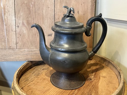 19th c. Pewter tea pot