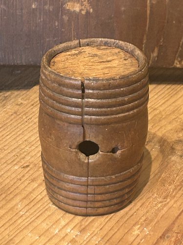 Miniature Rundlet