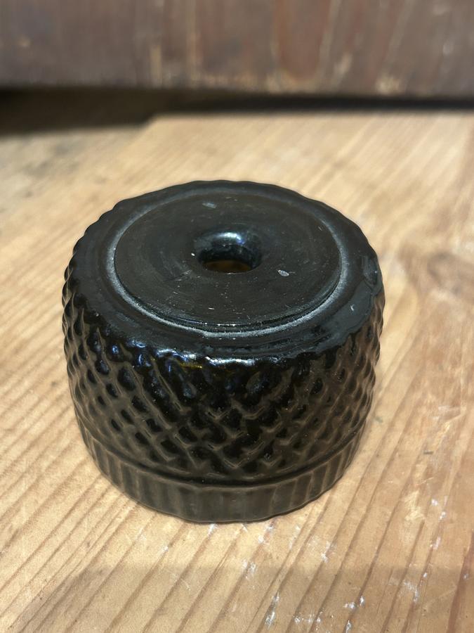 Blown 3 Mold Geometric Inkwell with Pontil