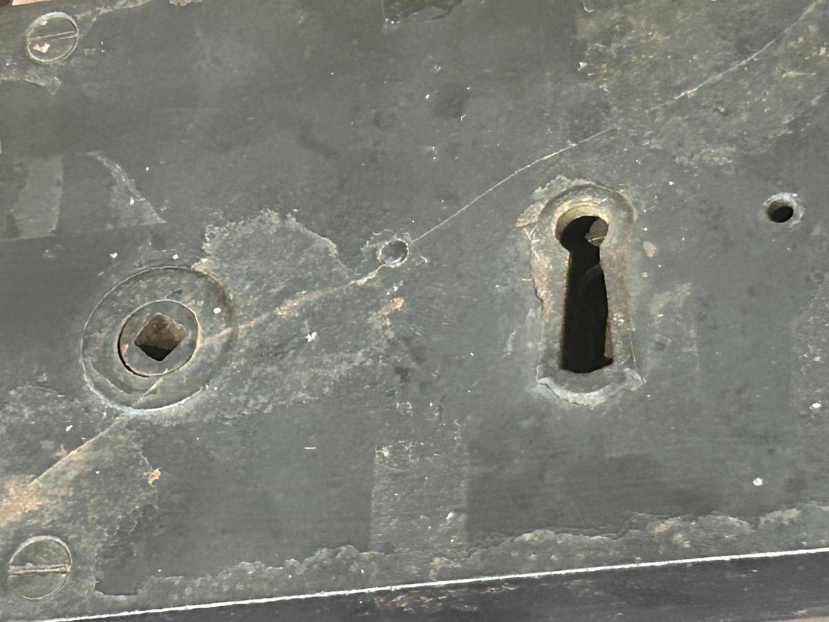 Lock & key
