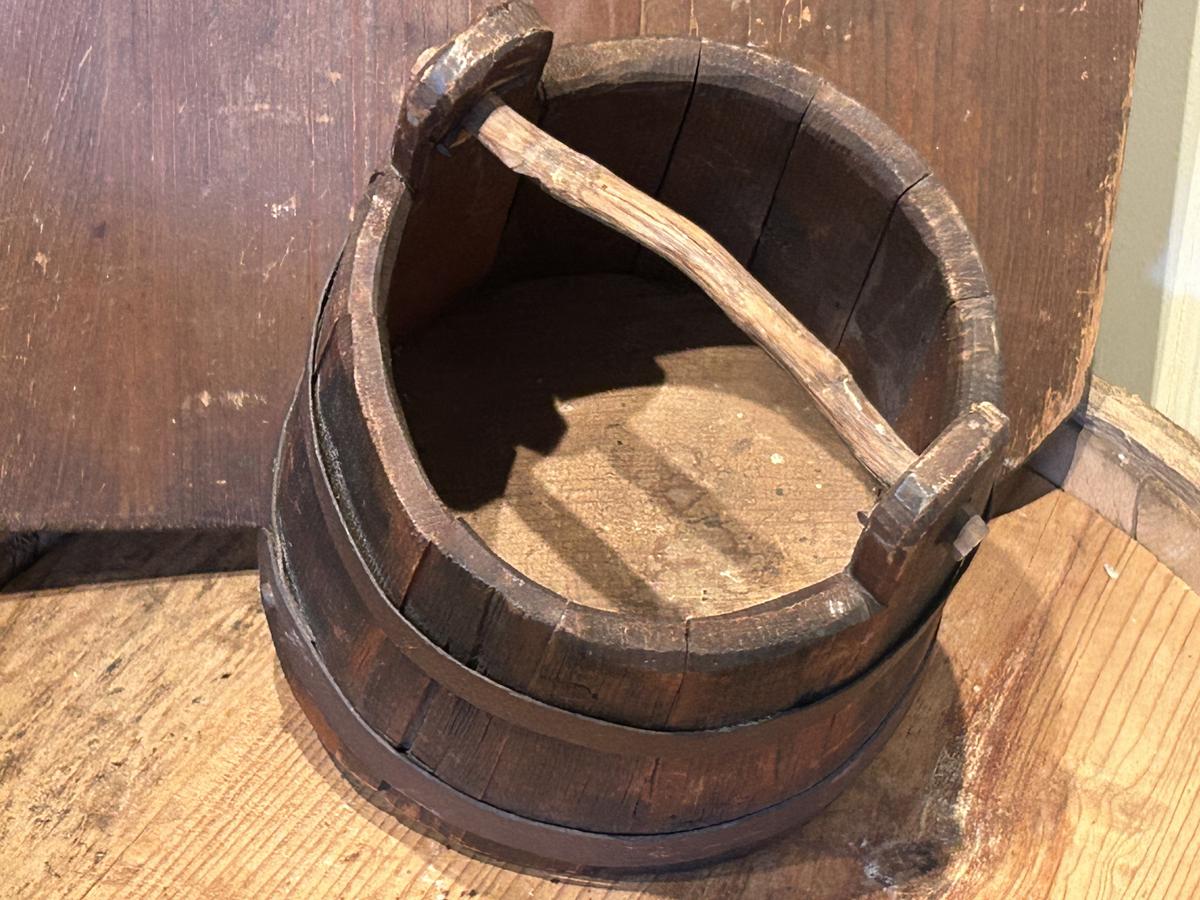 Bucket