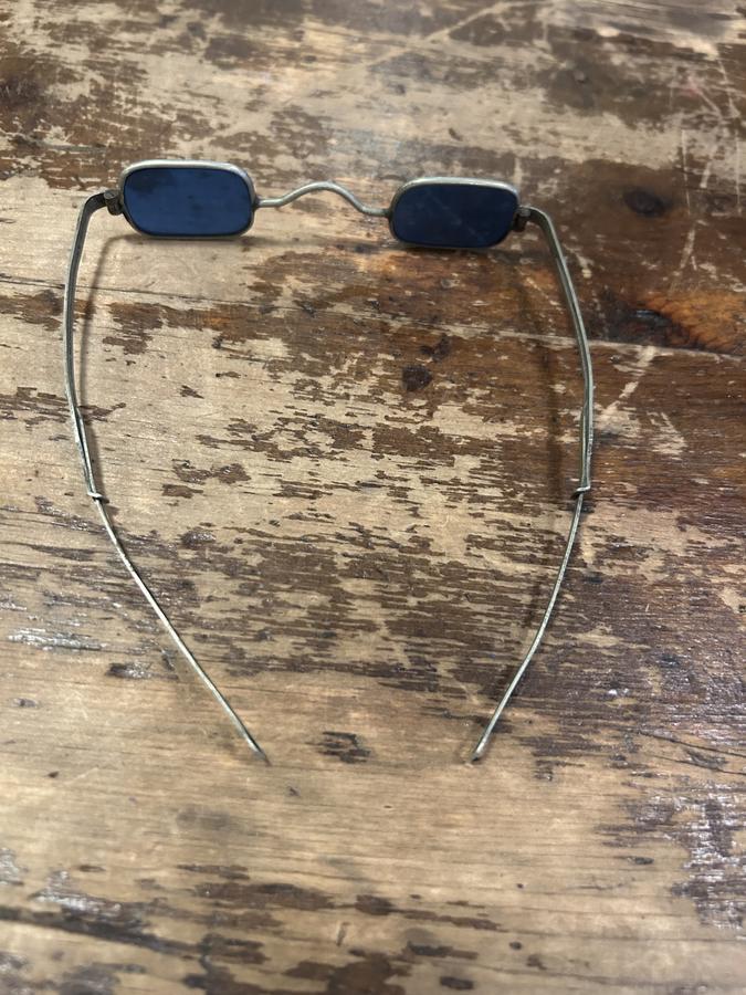 Glasses with Original Blue Lenses
