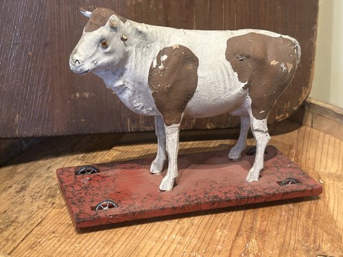 Pull Toy Bull