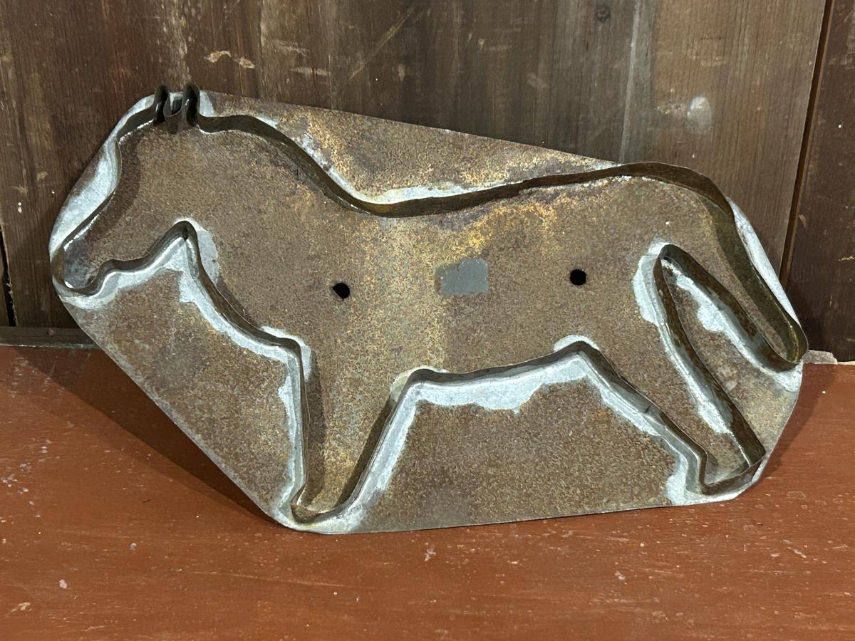 Horse Cutter