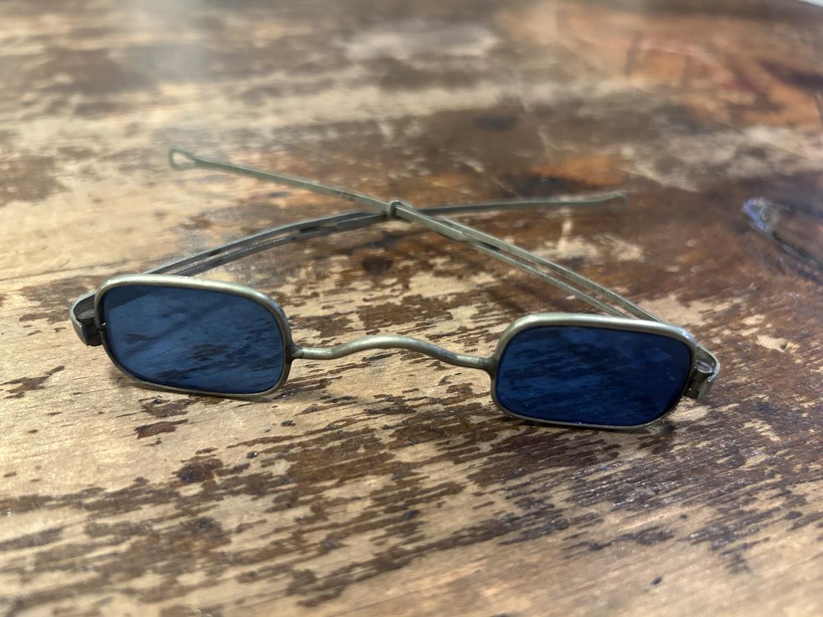Glasses with Original Blue Lenses