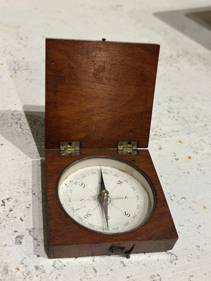 1800's Compass